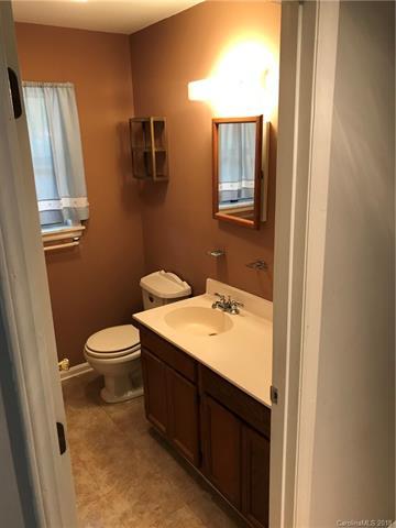 19525 Smith Cir, Cornelius, NC 28031 photo 7