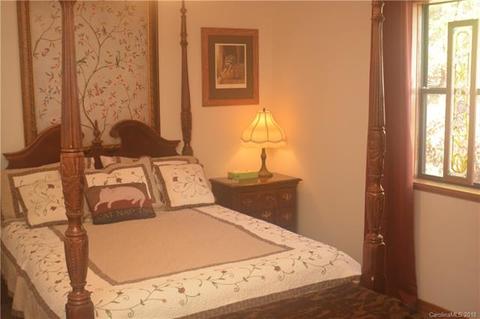 77 Triplets Dr, Clyde, NC 28721 photo 8