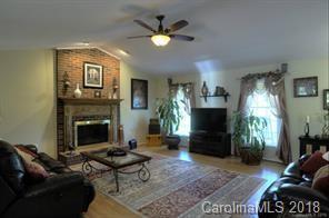 120 Villa Ln, Davidson, NC 28036 photo 10