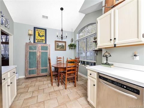 19600 Derby Ct, Cornelius, NC 28031 photo 12