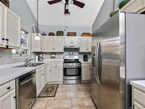 19600 Derby Ct, Cornelius, NC 28031 photo 14