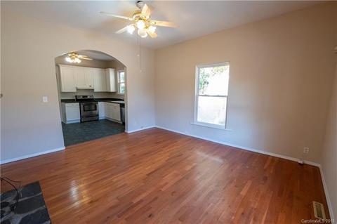 104 Parallel Ct, Concord, NC 28025 photo 2