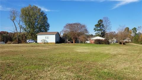 2130 Travis Rd, Conover, NC 28613 photo 4