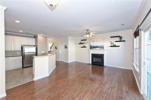 642 Brickdust Ct, Fort Mill, SC 29708 photo 4