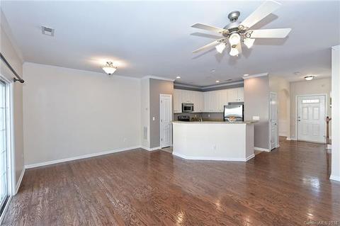 642 Brickdust Ct, Fort Mill, SC 29708 photo 9