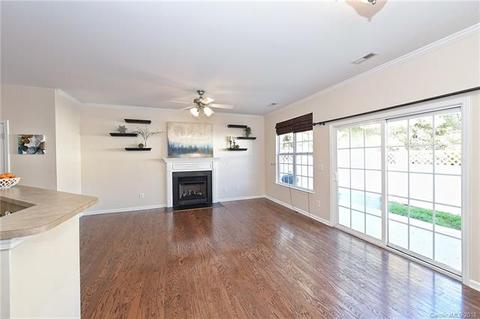 642 Brickdust Ct, Fort Mill, SC 29708 photo 6