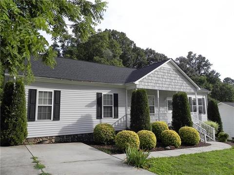 425 30th Ave, Hickory, NC 28601 photo 1