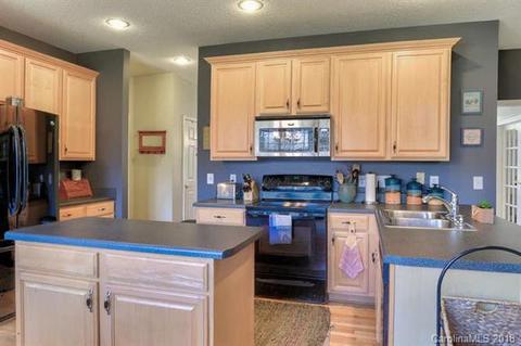 84 Walnut Crest Rd, Fletcher, NC 28732 photo 14