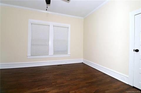 206 E 10th St, Kannapolis, NC 28083 photo 11