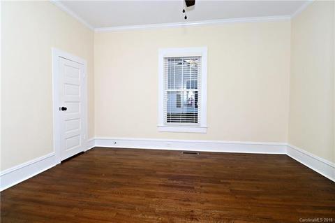 206 E 10th St, Kannapolis, NC 28083 photo 9