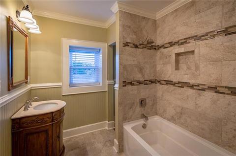 1105 E Union St, Morganton, NC 28655 photo 29