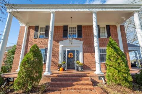 1105 E Union St, Morganton, NC 28655 photo 6
