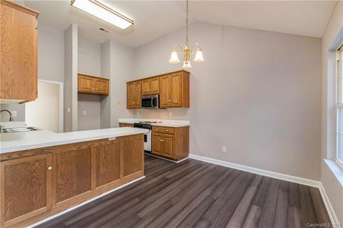 2033 Olde Towne Dr, Monroe, NC 28110 photo 11