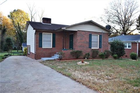 116 Oak St, Morganton, NC 28655 photo 1