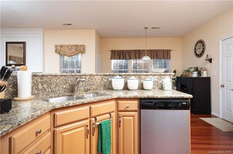908 Cadogan Ct, Fort Mill, SC 29708 photo 10