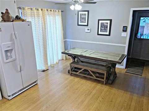 4207 Forest Point Dr, Hickory, NC 28602 photo 6