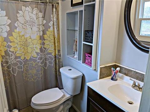 4207 Forest Point Dr, Hickory, NC 28602 photo 10