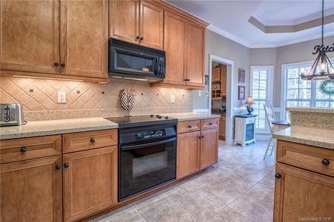 2932 Fox Den Dr, Monroe, NC 28110 photo 12