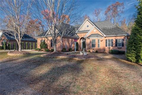 2932 Fox Den Dr, Monroe, NC 28110 photo 2