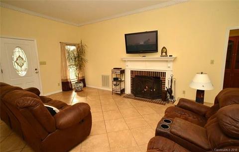 7656 Old Post Rd, Denver, NC 28037 photo 4