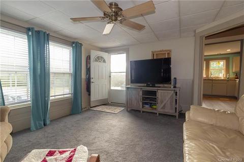 317 Wright Rd, Kings Mountain, NC 28086 photo 3