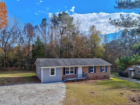 3571 Oakridge Rd, Lancaster, SC 29720 photo 3
