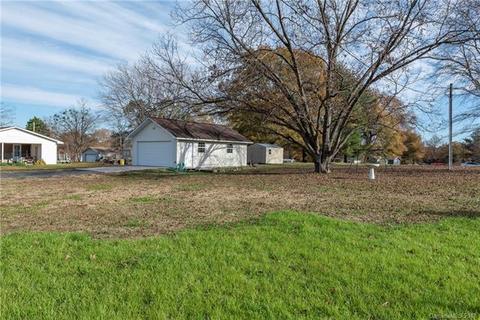 512 Providence Rd, Lancaster, SC 29720 photo 5