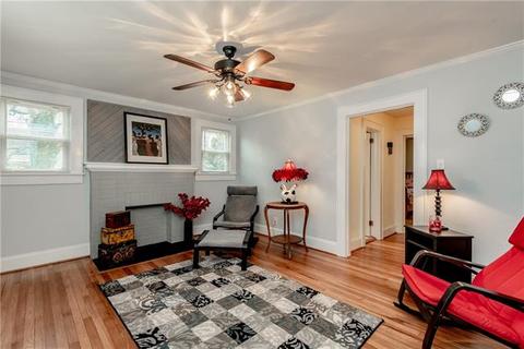 920 3rd St, Hickory, NC 28601 photo 2