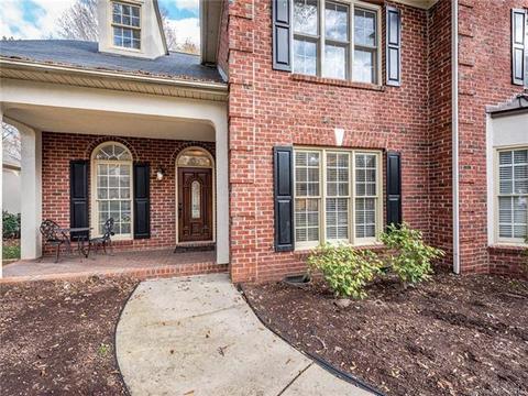 595 Cranborne Chase Dr, Fort Mill, SC 29708 photo 2