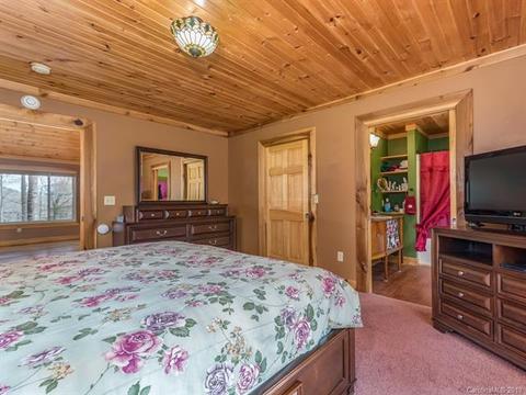 938 Haven Dr, Saluda, NC 28773 photo 12