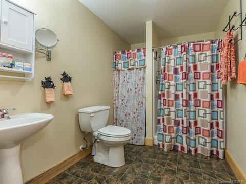 938 Haven Dr, Saluda, NC 28773 photo 20