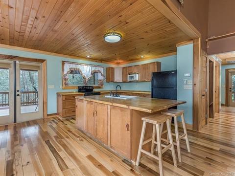 938 Haven Dr, Saluda, NC 28773 photo 7