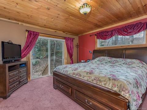 938 Haven Dr, Saluda, NC 28773 photo 11