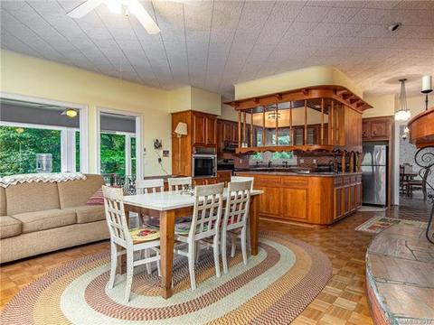 261 Ridgeview Rd, Spruce Pine, NC 28777 photo 11