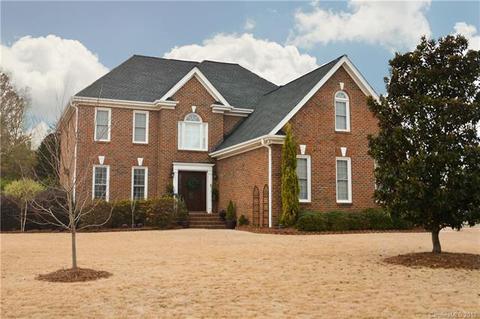 159 Lake Pointe Dr, Fort Mill, SC 29708 photo 1