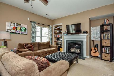 8834 Westwind Point Dr, Cornelius, NC 28031 photo 1