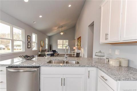 3910 Sofley Rd, Charlotte, NC 28206 photo 16