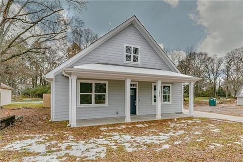 3910 Sofley Rd, Charlotte, NC 28206 photo 3