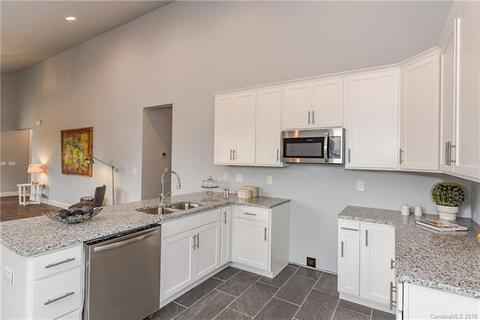 3910 Sofley Rd, Charlotte, NC 28206 photo 14