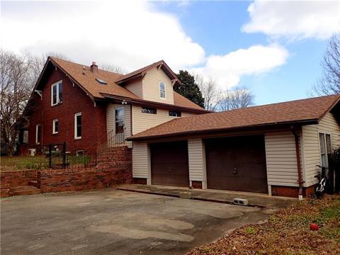 301 Tate St, Morganton, NC 28680 photo 21