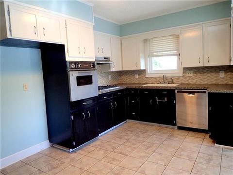 301 Tate St, Morganton, NC 28680 photo 5