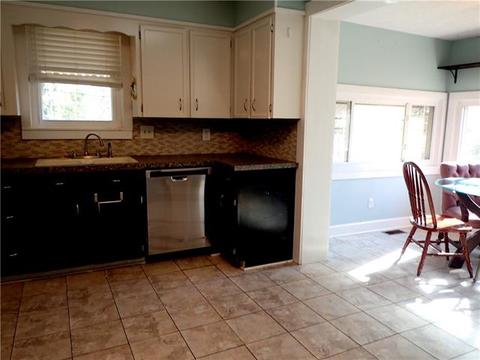 301 Tate St, Morganton, NC 28680 photo 4