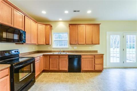 11634 Mud Dr, Midland, NC 28107 photo 2