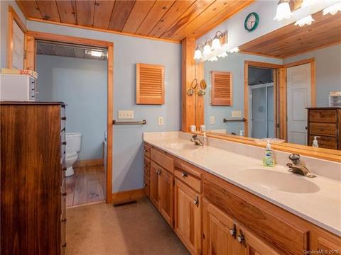 49 W View Rd, Brevard, NC 28712 photo 15