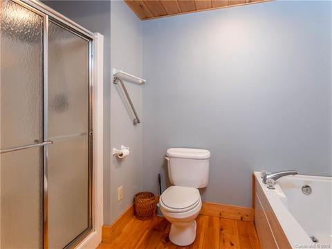 49 W View Rd, Brevard, NC 28712 photo 14