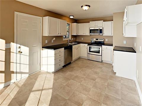 1557 Shepard St, Kannapolis, NC 28083 photo 8