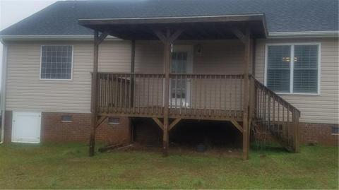 509 Carpenter St, Maiden, NC 28650 photo 2