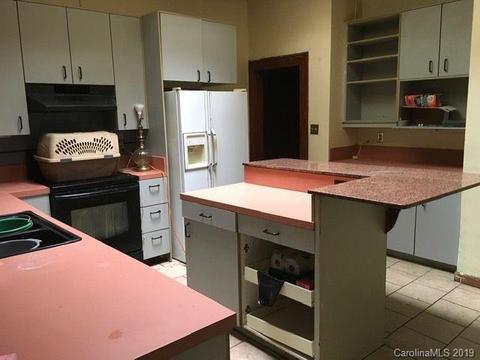 201 Payne St, Tryon, NC 28782 photo 2