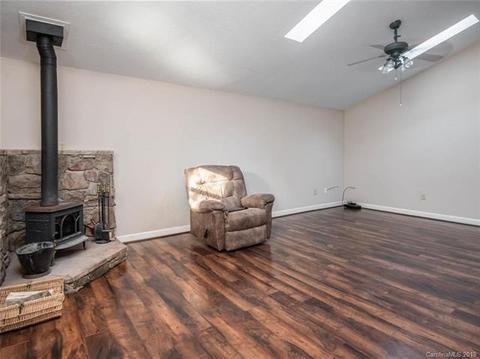 38 Weldon Way, Fairview, NC 28730 photo 10