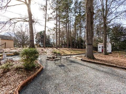 624 E John St, Matthews, NC 28105 photo 19